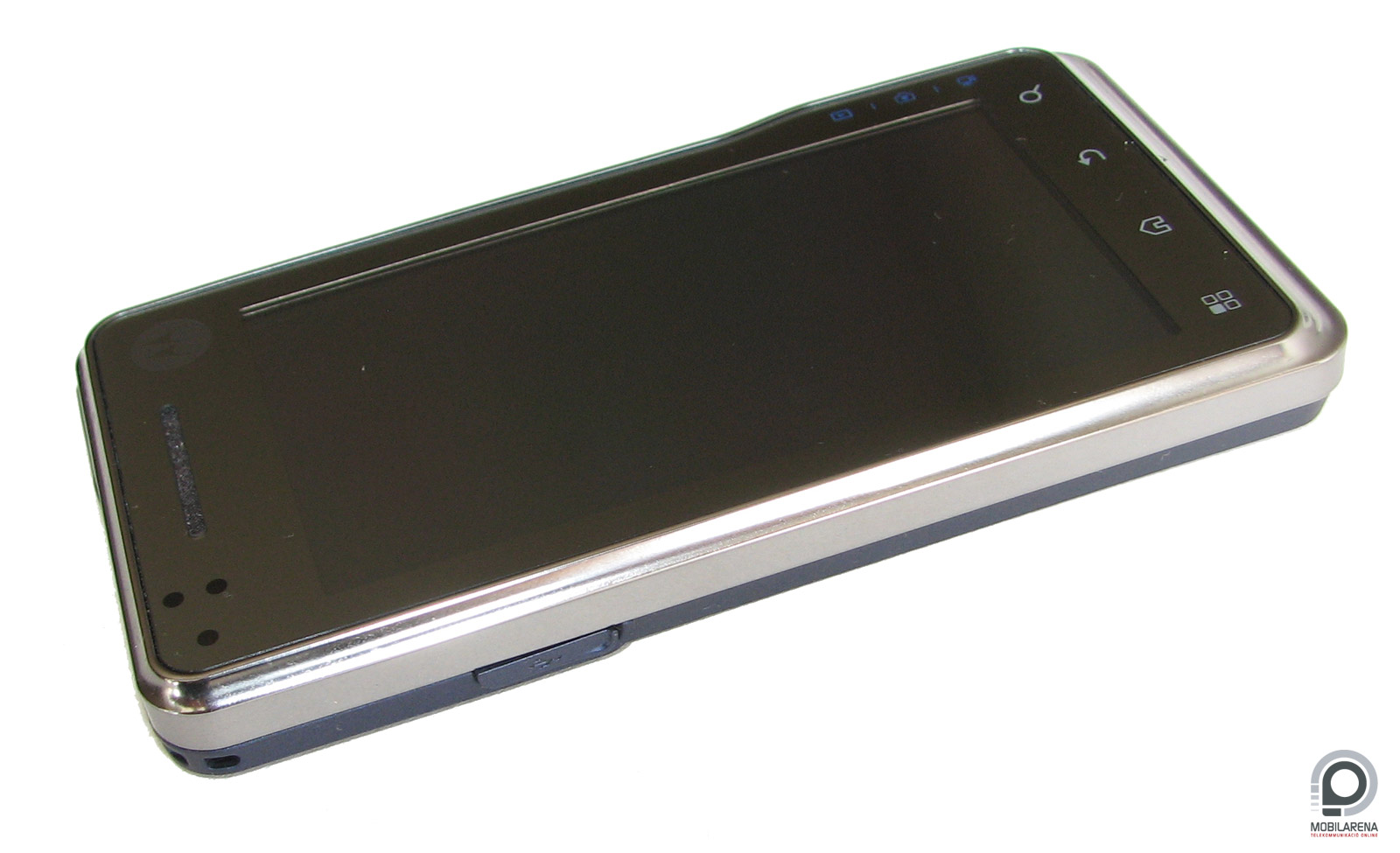 Обзор телефона Motorola Milestone xt720