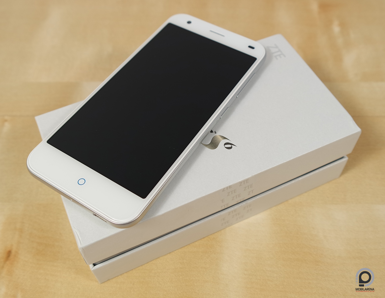ZTE Blade S6