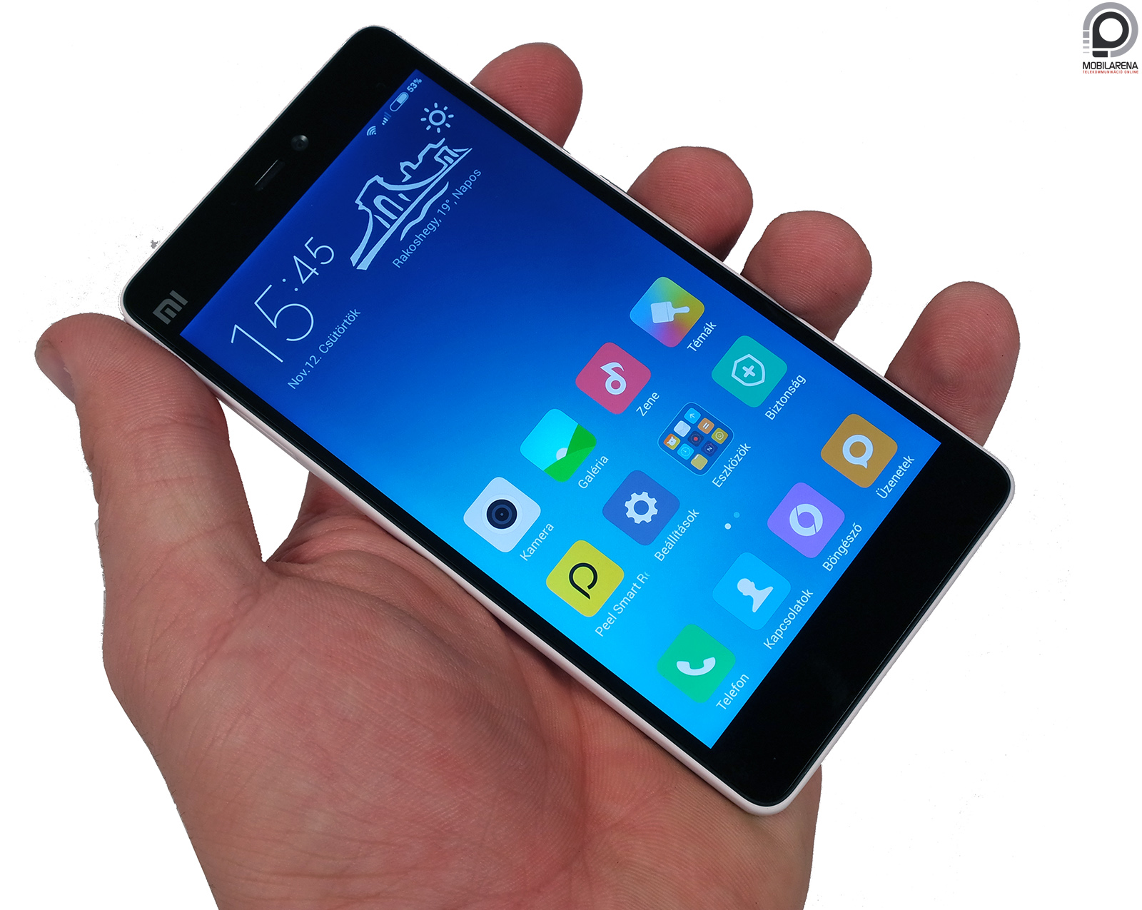 Xiaomi Mi 4c - színes regényhős - Mobilarena Okostelefon teszt
